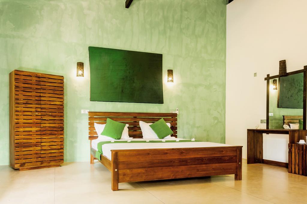 Hotel Garcinia Leaf Hikkaduwa Zimmer foto