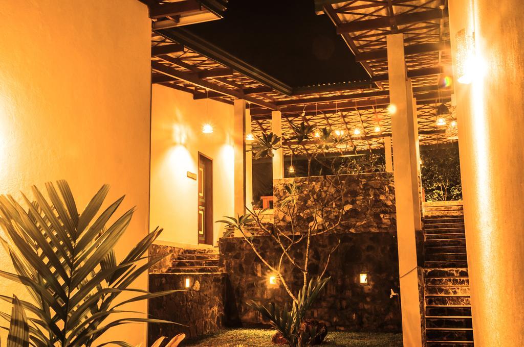 Hotel Garcinia Leaf Hikkaduwa Exterior foto
