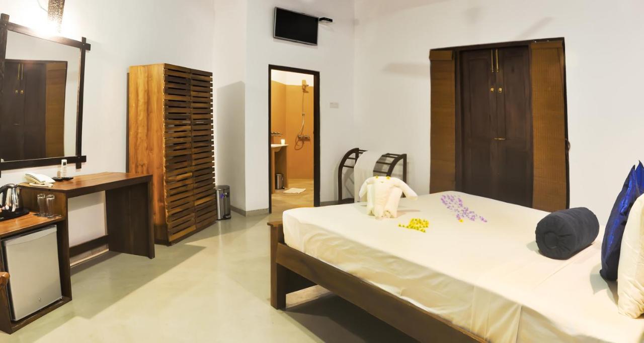 Hotel Garcinia Leaf Hikkaduwa Exterior foto